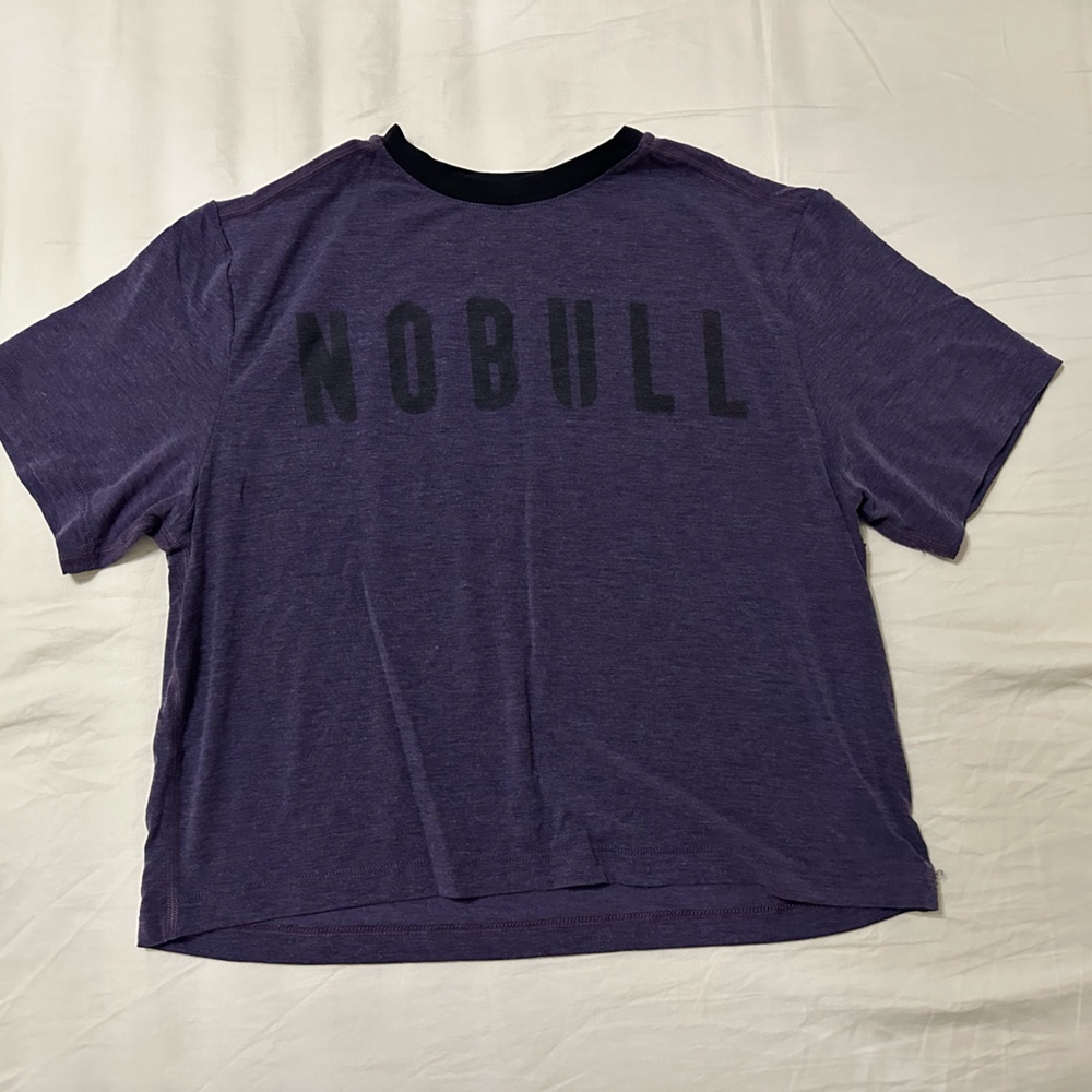 NOBULL
WOMEN'S BOXY TEE